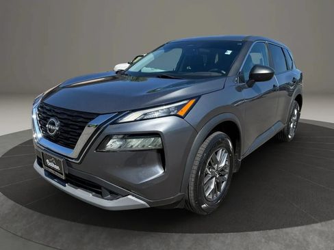 Used 2023 Nissan Rogue S AWD/4WD image 11