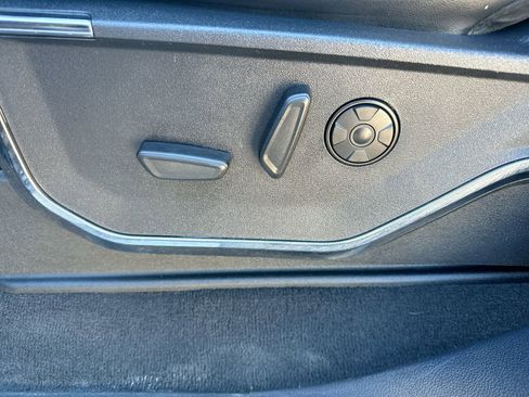 Used 2024 Ford F250 Platinum image 12