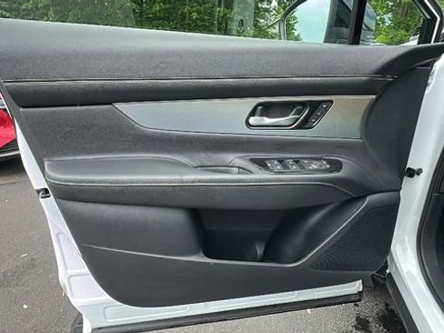 Used 2025 Nissan Murano SL AWD/4WD image 28