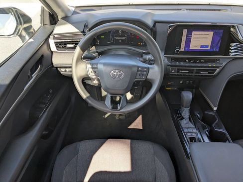 Used 2025 Toyota Camry LE FWD image 15