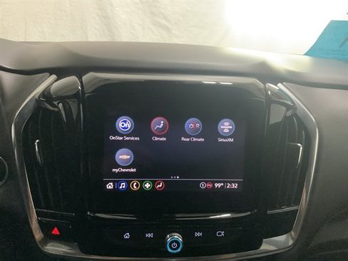 Used 2023 Chevrolet Traverse LT AWD/4WD image 27