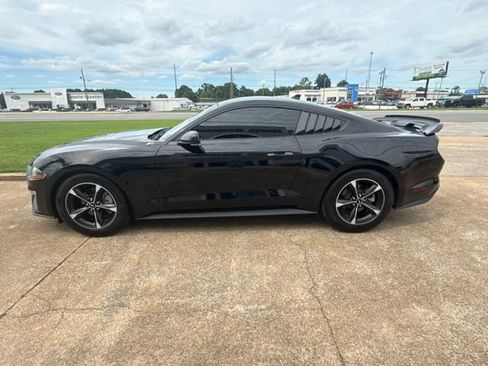 Used 2022 Ford Mustang Coupe w/ Equipment Group 101A RWD image 5