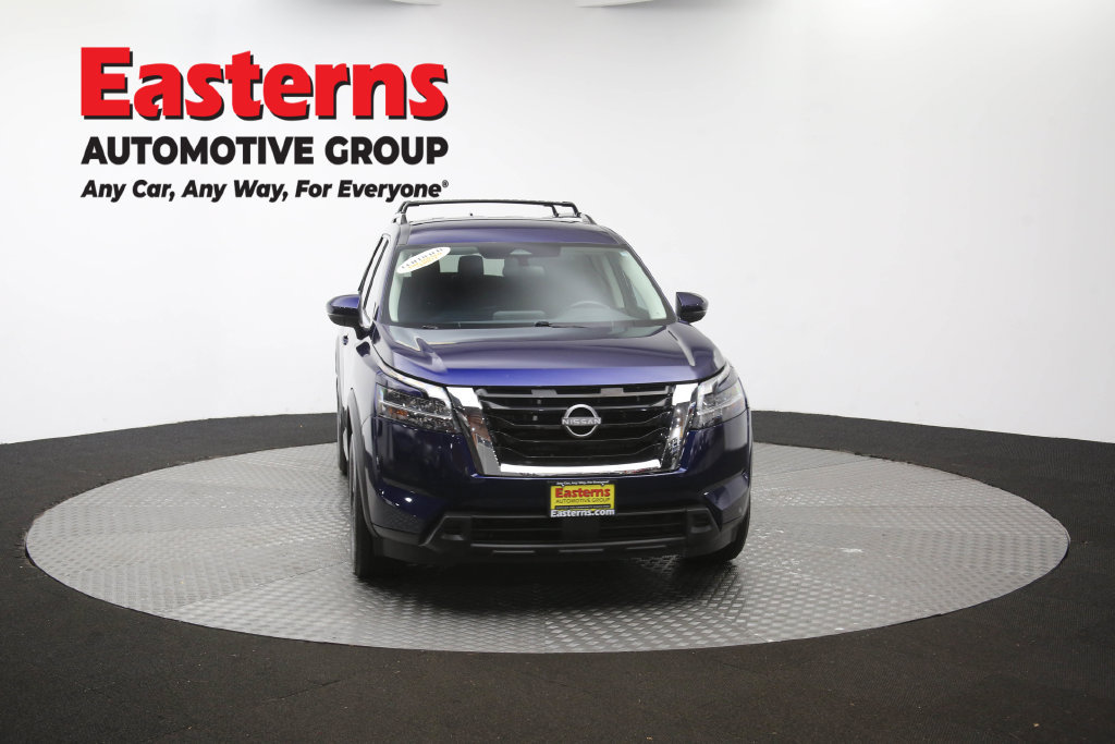 Used 2022 Nissan Pathfinder SV AWD/4WD image 54