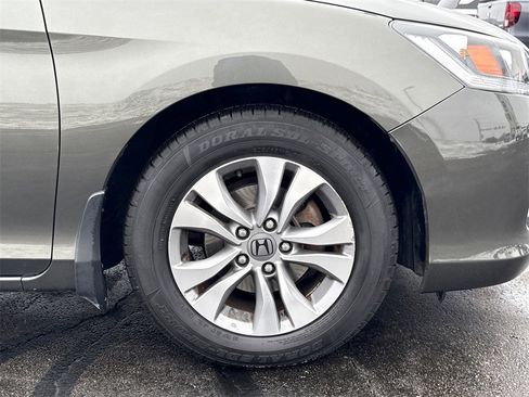 Used 2015 Honda Accord LX image 13