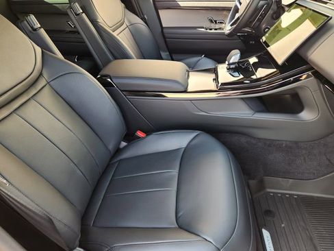 New 2026 Land Rover Range Rover Sport SE AWD/4WD image 10