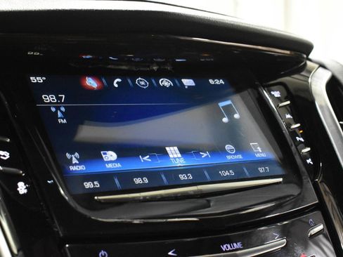 Used 2020 Cadillac Escalade Premium Luxury w/ Escalade Sport Edition AWD/4WD image 17