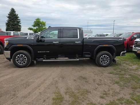 Used 2023 GMC Sierra 2500 SLT w/ SLT Premium Package AWD/4WD image 2