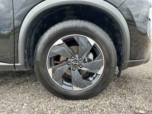Used 2024 Nissan Rogue SV AWD/4WD image 26