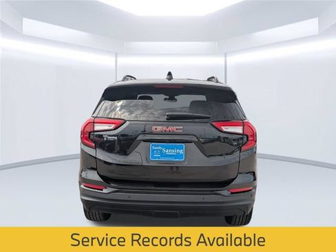 Used 2023 GMC Terrain SLE w/ Driver Convenience Package FWD image 5