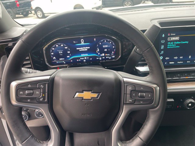 Used 2025 Chevrolet Silverado 1500 LT AWD/4WD image 28