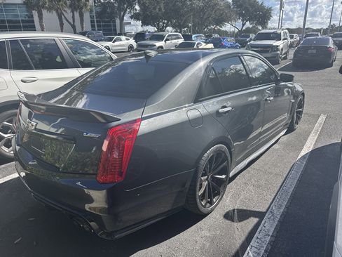Used 2018 Cadillac CTS V w/ Luxury Package image 2