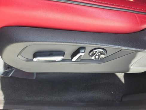 Used 2022 Acura MDX A-Spec image 31