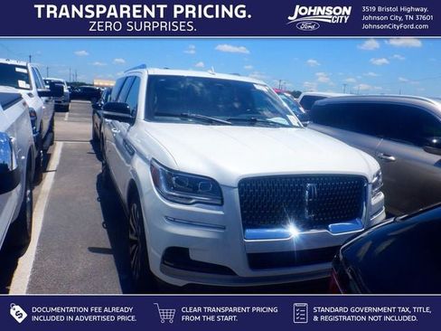 Used 2023 Lincoln Navigator L Reserve AWD/4WD image 1