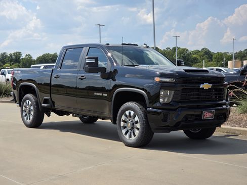 New 2026 Chevrolet Silverado 2500 Custom w/ Custom Value Package AWD/4WD image 1