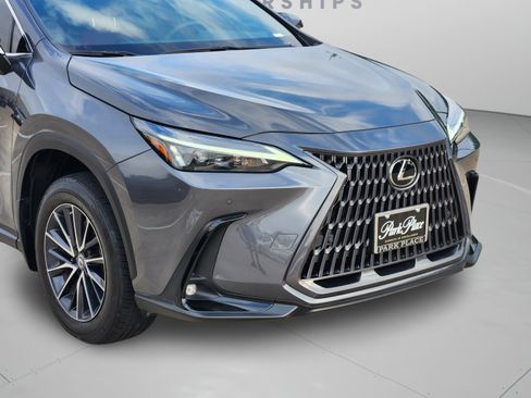 Certified 2024 Lexus NX 250 FWD image 32