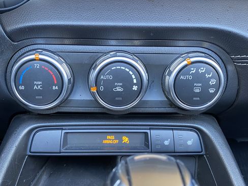 Used 2024 MAZDA MX-5 Miata Grand Touring w/ Weather Package image 25