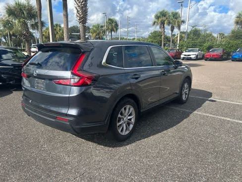 Used 2024 Honda CR-V EX image 9