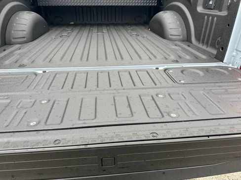 New 2026 Ford F250 Lariat w/ Black Appearance Package image 53