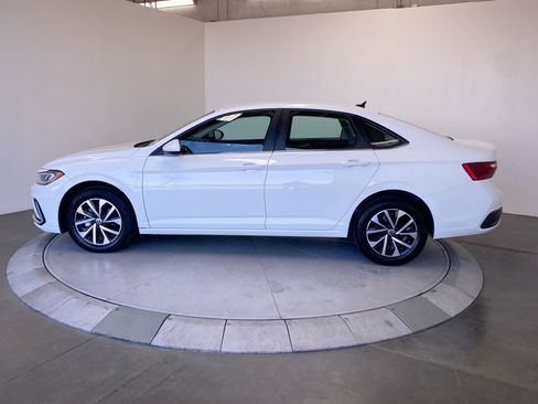 Used 2025 Volkswagen Jetta S FWD image 2