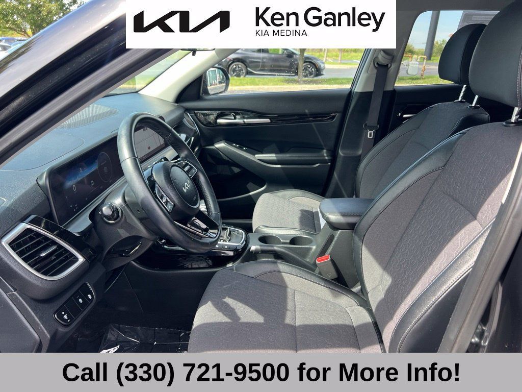 Certified 2024 Kia Seltos S AWD/4WD image 40