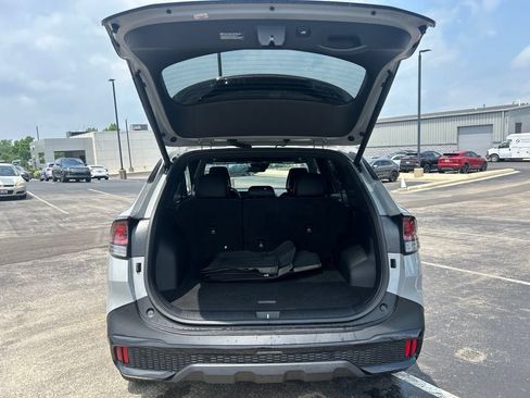 Used 2025 Kia Sportage X-Line w/ Premium Package AWD/4WD image 18