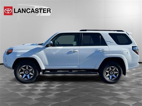 Certified 2023 Toyota 4Runner TRD Off-Road Premium image 4