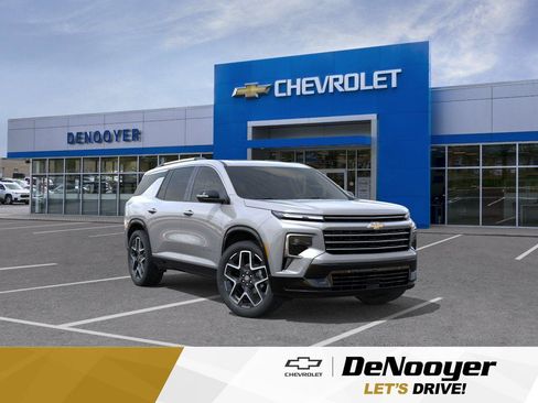 New 2026 Chevrolet Traverse High Country AWD/4WD image 1