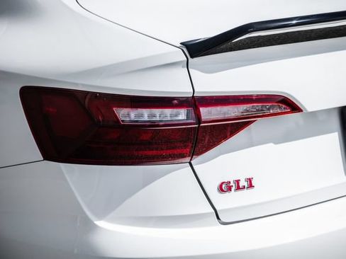 Used 2020 Volkswagen Jetta GLI FWD image 54