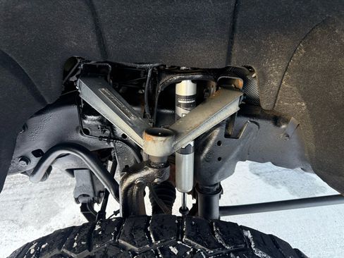 Used 2015 GMC Sierra 2500 Denali image 4