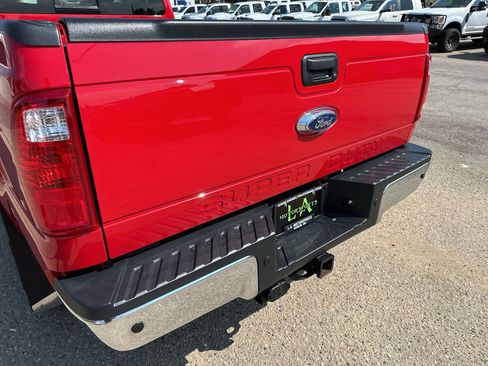 Used 2014 Ford F350 Lariat w/ Lariat Interior Package image 26