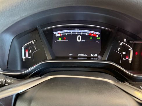 Used 2018 Honda CR-V EX image 17
