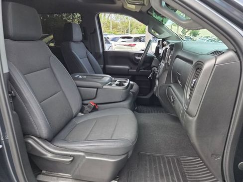 Used 2019 Chevrolet Silverado 1500 Custom w/ Custom Value Package RWD image 21