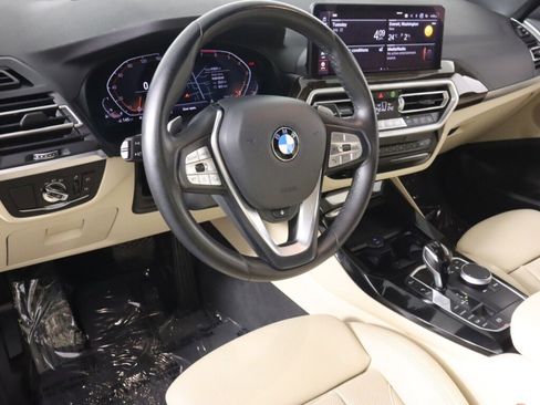Used 2022 BMW X3 xDrive30i w/ Premium Package image 9