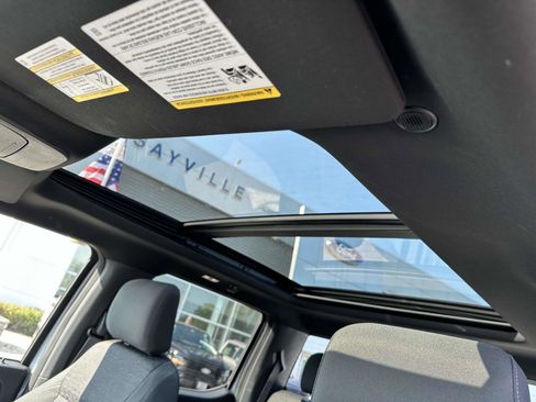 Used 2022 Ford F150 XLT w/ Equipment Group 302A High image 13