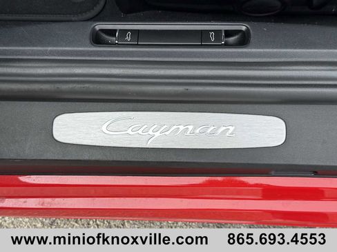 Used 2022 Porsche 718 Cayman image 11