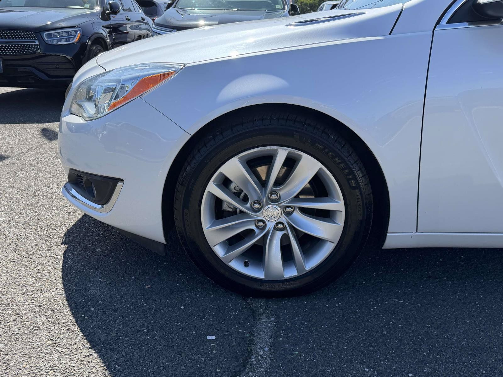 Used 2017 Buick Regal Premium w/ Driver Confidence Package #1 FWD image 8