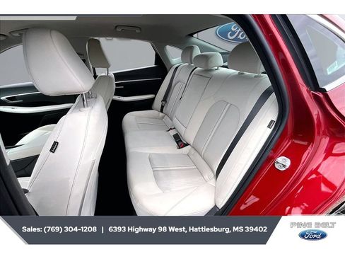Used 2025 Hyundai Sonata SEL FWD image 19