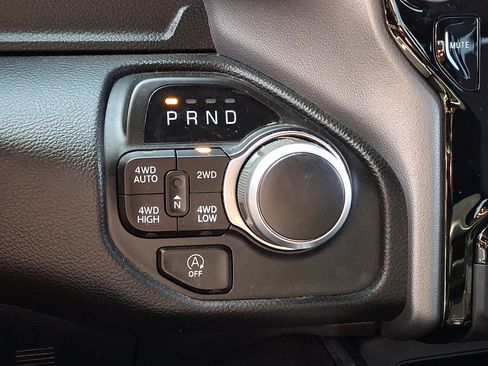 Used 2024 RAM 1500 Big Horn AWD/4WD image 28