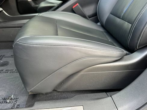 Used 2024 Cadillac Lyriq Sport AWD/4WD image 13
