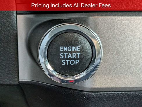 Used 2022 Toyota Tacoma Limited RWD image 31
