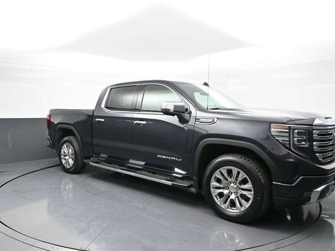 Used 2023 GMC Sierra 1500 Denali image 4
