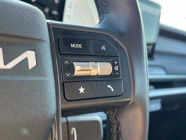Certified 2027 Kia Telluride LX FWD image 29