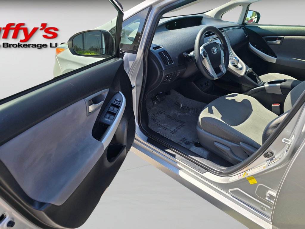 Used 2015 Toyota Prius Two FWD image 20