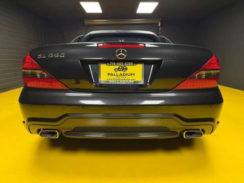 Used 2012 Mercedes-Benz SL 550 w/ SL Wheel Pkg image 5
