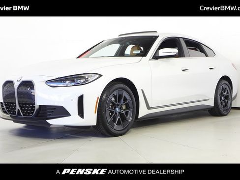 Used 2023 BMW i4 eDrive40 RWD image 1