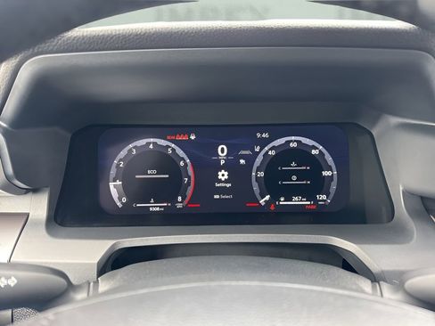 Used 2025 Toyota Tacoma TRD Off-Road image 22