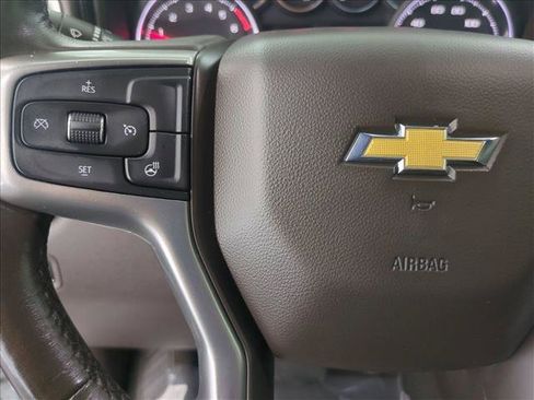 Used 2021 Chevrolet Silverado 1500 LTZ w/ Z71 Off-Road Package AWD/4WD image 29