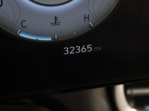 Certified 2024 Hyundai Elantra SEL w/ Convenience Package image 28