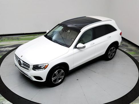 Used 2018 Mercedes-Benz GLC 300 image 34