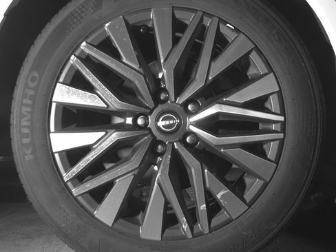 Used 2025 Nissan Altima 2.5 SV image 15